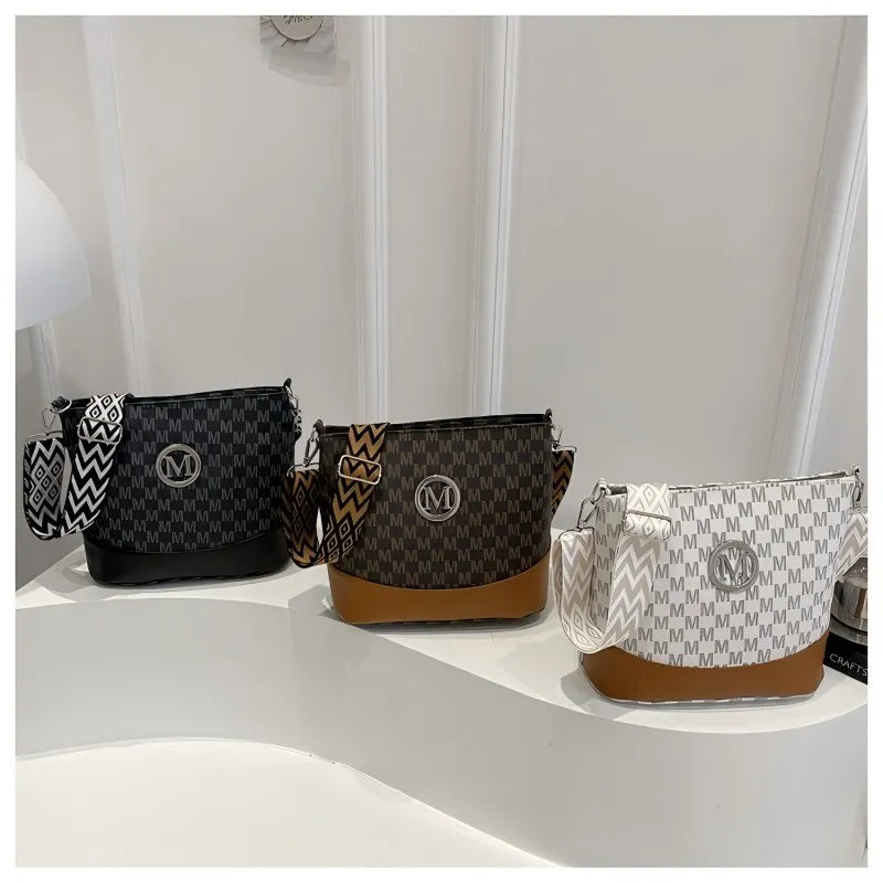 New retro color crossbody bag, M letter handbag, high quality PU bag, business and leisure all kinds of tote bag