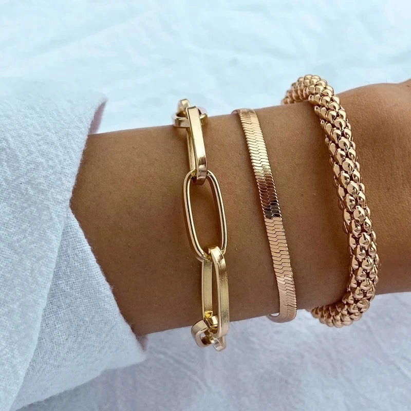 4pcs Punk Curb Cuban Chain Bracelets Set for Women Simple Thick Gold Color Charm Bracelets Fashion Jewelry Accessories New