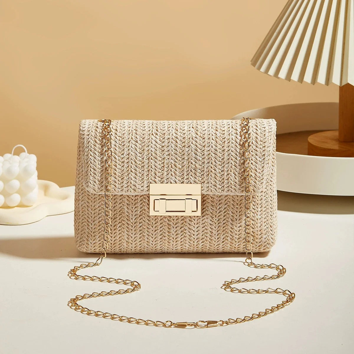 Fashion crossbody bag Korean version trendy grass woven women's bag lock closure simple small square bag