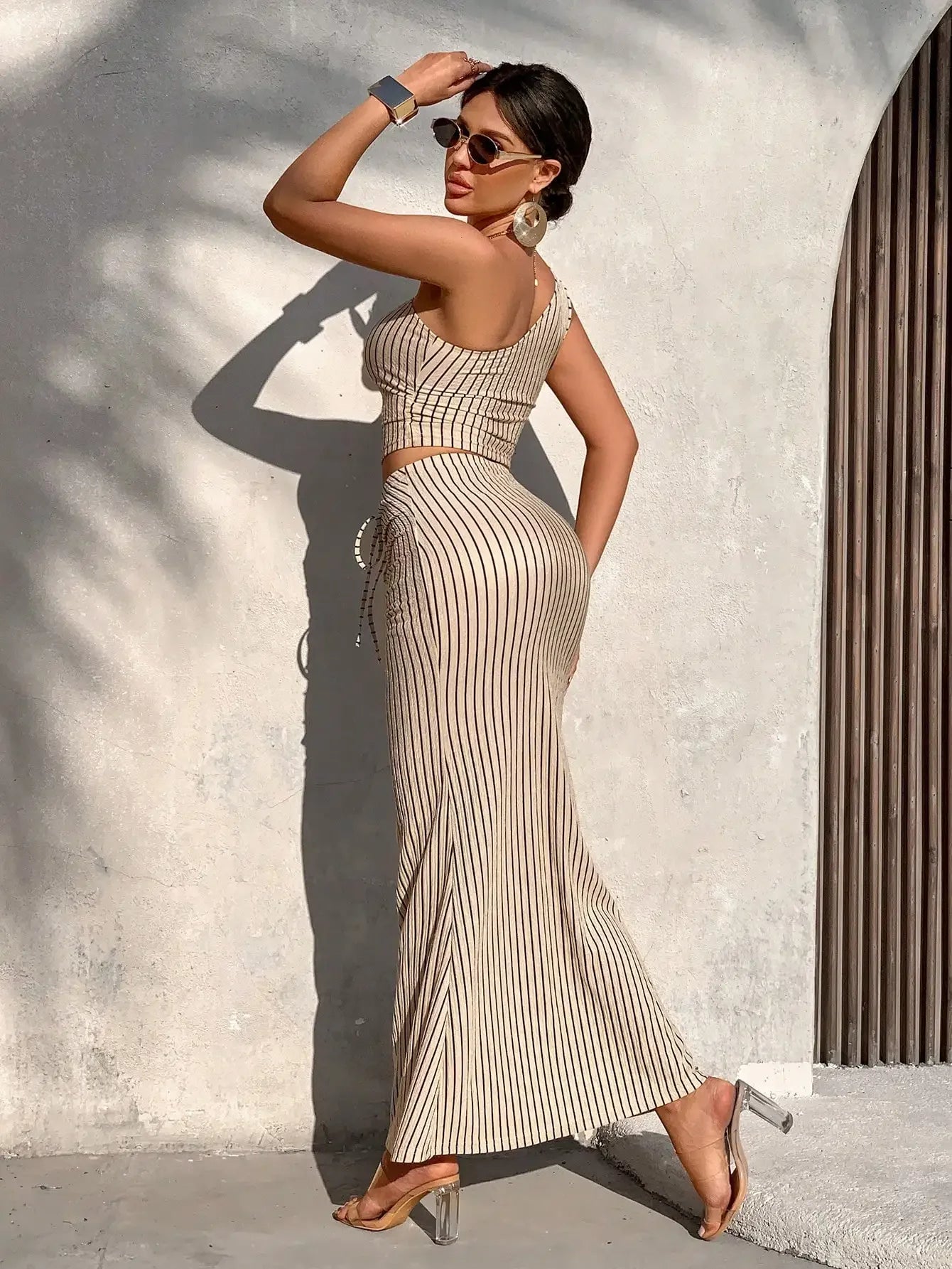 Short Top And Pleated Mermaid Skirt Two-Piece Set