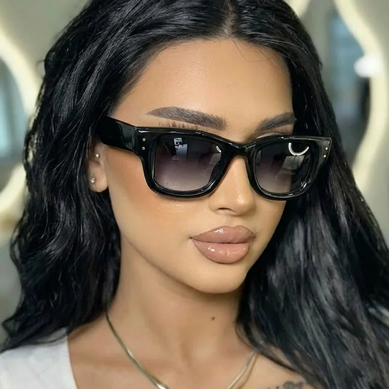 JNPCXI New Square Rivets Women Gradient Sunglasses Shades UV400 Fashion Black Tea Men Trending Sun Glasses